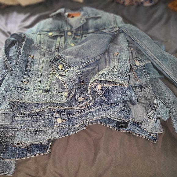 Lucky Brand Tomboy Trucker denim jacket - Picture 7 of 9